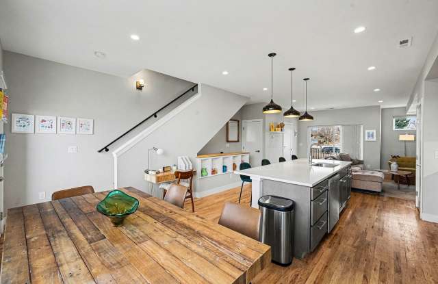 Fully Furnished 3 Bedroom 3 1/2 Bath in Wheat Ridge photos photos