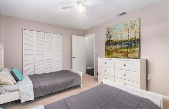 112 Highview Drive Gallery 4