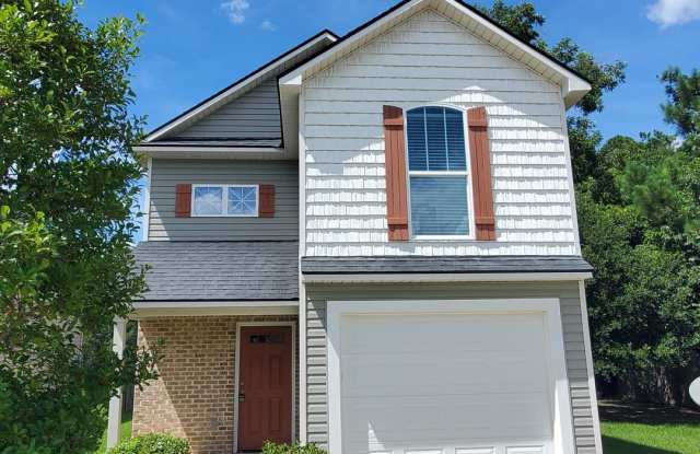 Modern Comfort Living in Valdosta: Your Ideal Rental Home Awaits at 4638 Sara Rd! photos photos