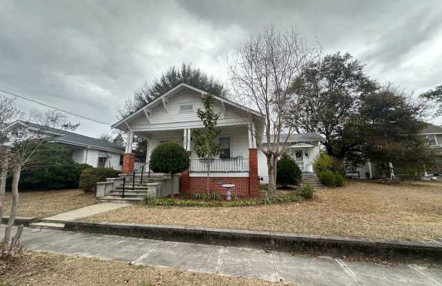 Charming 1 Bedroom, 1 Bath Furnished Home Available for Rent with Flexible Lease Terms photos photos