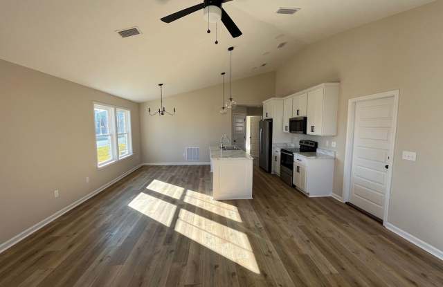3 Bed 2 Bath photos photos