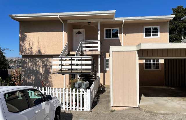 Beautiful 3 bedroom, 2 bathroom home in duplex with large deck for rent photos photos