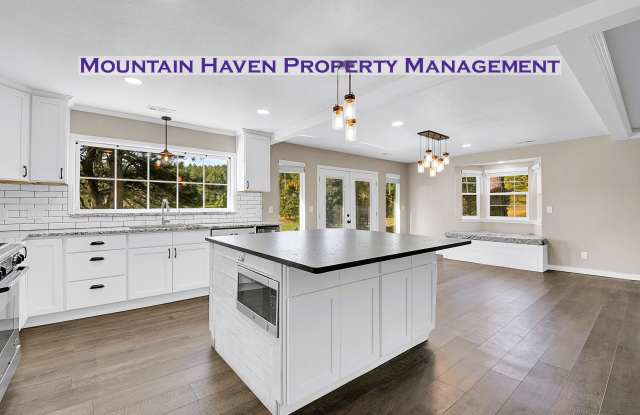 6554 High Circle photos photos