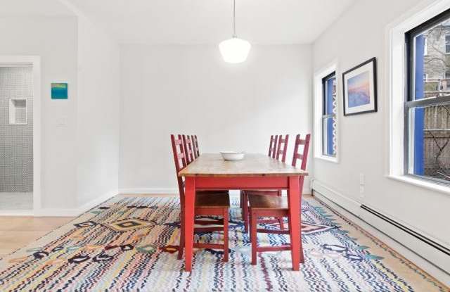 136 Adelphi Street Gallery 3