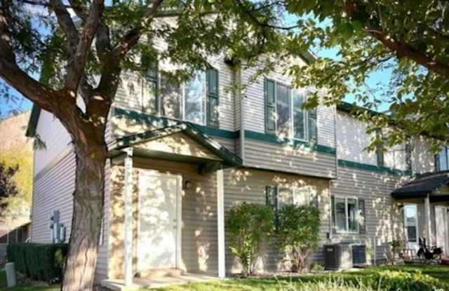 819 E 760 N photos photos
