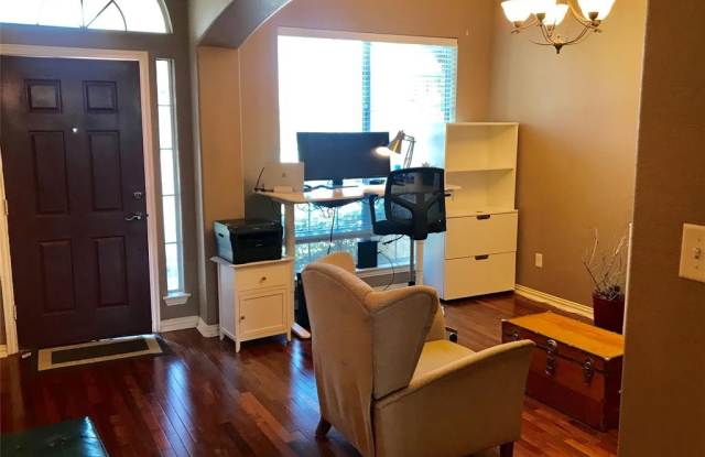 2375 Merlin Drive Gallery 3