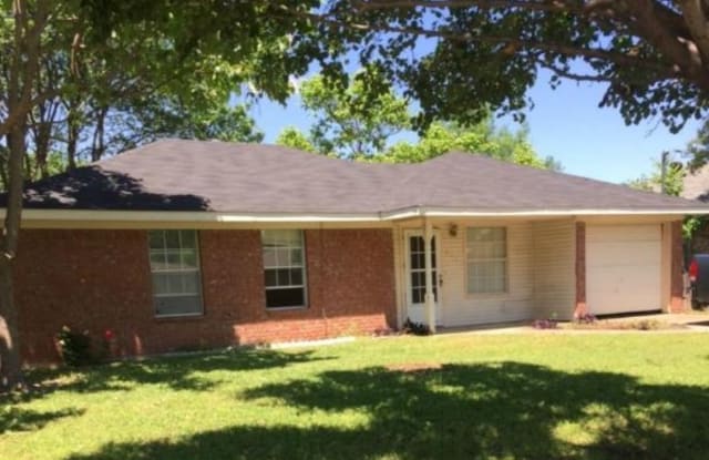 811 Thedford Road - 811 Thedford Road, Seagoville, TX 75159