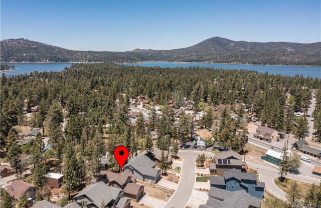 812 Pine Meadow Court Gallery 2