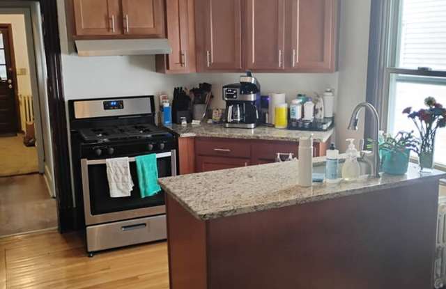 120 South Lake Avenue - 1 photos photos
