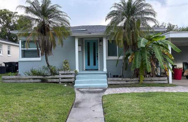 720 WARWICK PLACE photos photos