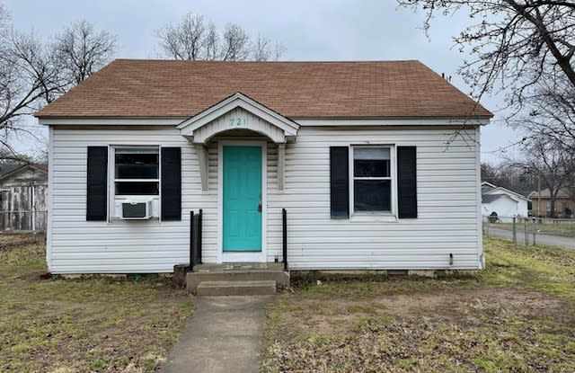721 2nd Avenue Northeast photos photos