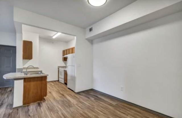 2265 Montopolis Dr Gallery 2