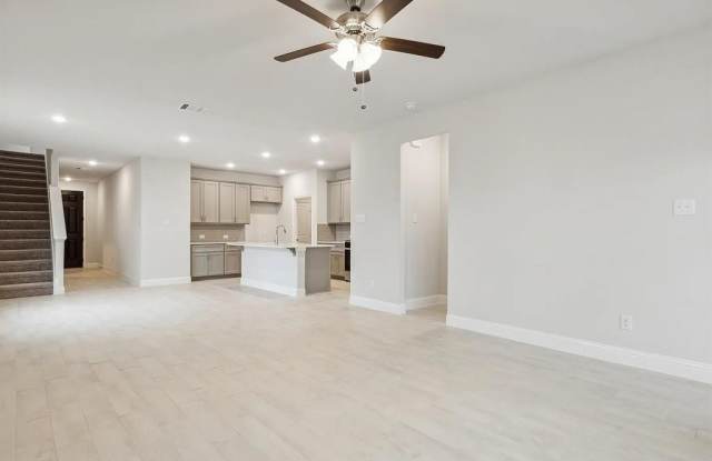 701 Santa Lucia Drive photos photos