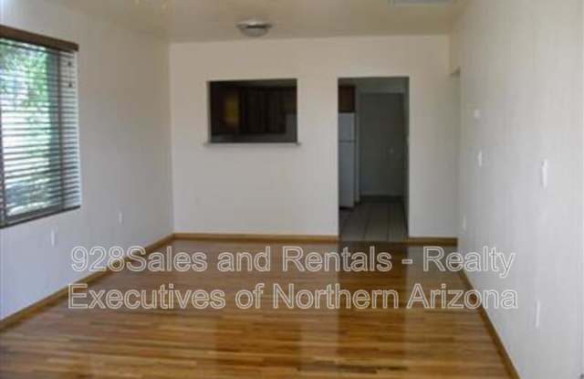 806 W Coconino Ave Gallery 4