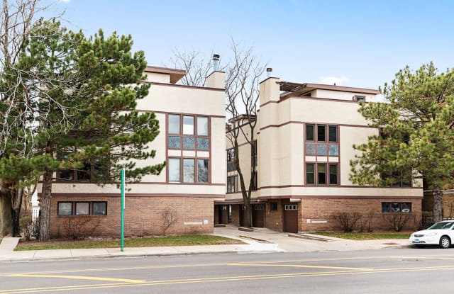 425 South Oak Park Avenue - 425 South Oak Park Avenue, Oak Park, IL 60302