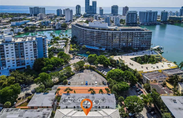 945 Bay Dr photos photos