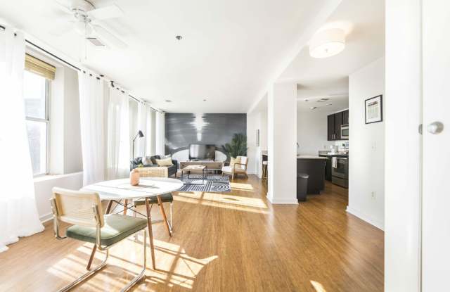 Lofts at 401 Cherry Gallery 2