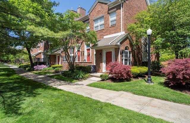 1524 MARYLAND CLUB Drive photos photos