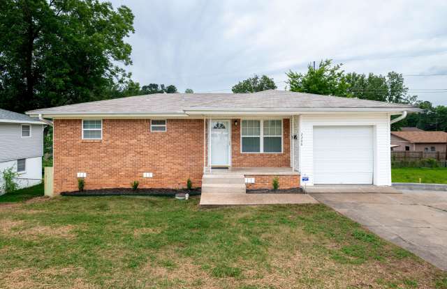 2208 Coors Dr - 2208 Coors Drive, North Little Rock, AR 72118 2208 Coors Dr - 2208 Coors Drive, North Little Rock, AR 72118