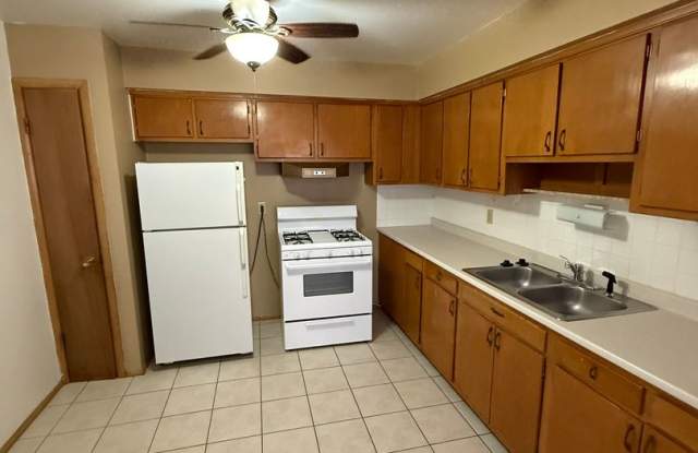 1 bedroom/1 bath Available for Rent photos photos