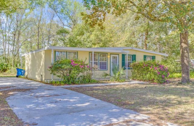 1822 Bard Drive - 1822 Bard Drive, Jacksonville, FL 32218
