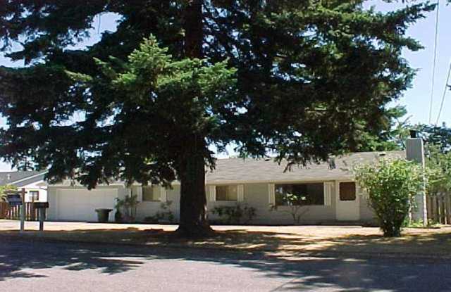 Nice 3 Bedroom Rambler in Tacoma! Gallery 1