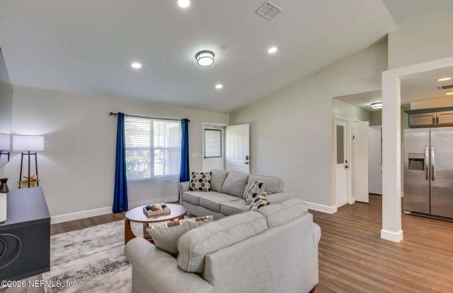 3227 PUFFIN Way Gallery 2
