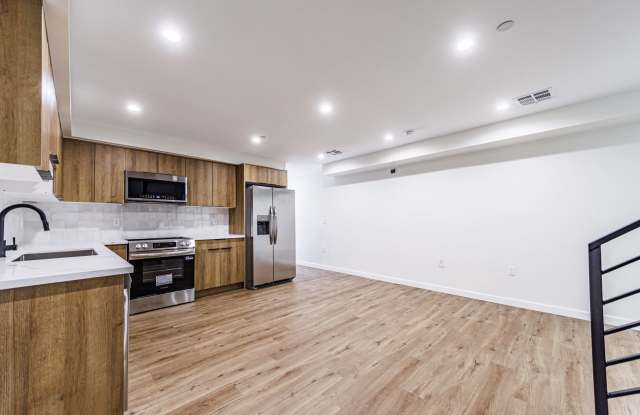 1857 Crenshaw Boulevard Gallery 4