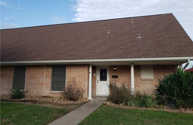 112 Granby Place - 112 Granby Place, Portland, TX 78374