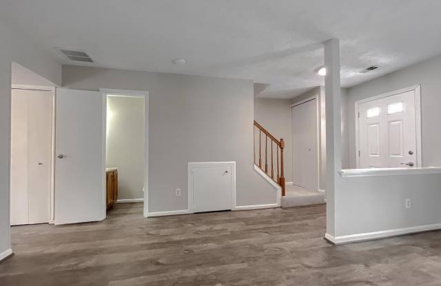4232 DRAKE Court Gallery 3