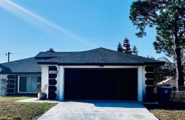 1650 Hays St NW photos photos