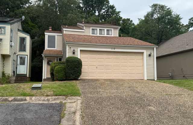 113 Highland Point Cove, Maumelle AR 72113 - 2 story 3br 1.5ba across from Maumelle Community Center photos photos