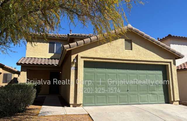 Beautiful 2-story 4-Bedroom, 2 Bath House with Loft for Rent (Green Valley) photos photos