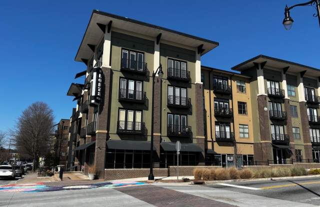 5300 Peachtree Rd, #604 - 5300 Peachtree Road, Chamblee, GA 30341