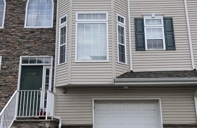 1328 DANCHETZ CT - 1328 Danchetz Court, Rahway, NJ 07065