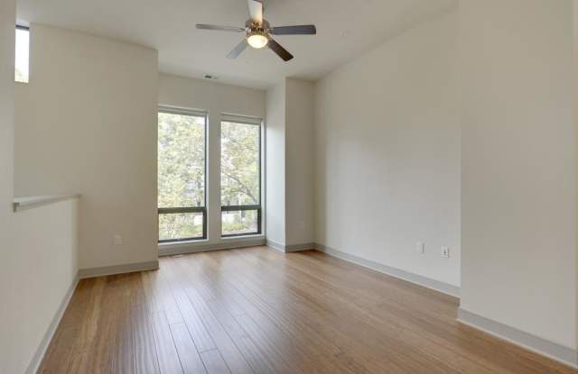 2837 Emerson Avenue S Gallery 2