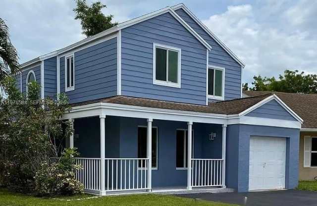 274 SW 159th Ter photos photos