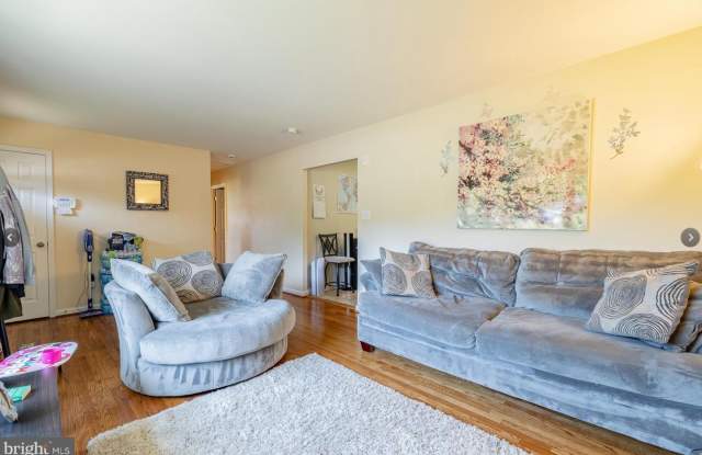 2918 Capri Dr Gallery 4
