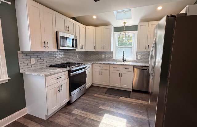 Single Family 4 Bed - Aston Gallery 4