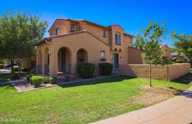 15304 W WETHERSFIELD Road Gallery 3