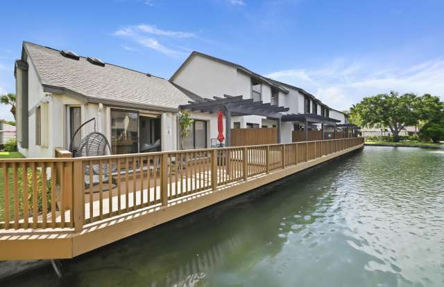 1012 Landings Boulevard Gallery 2