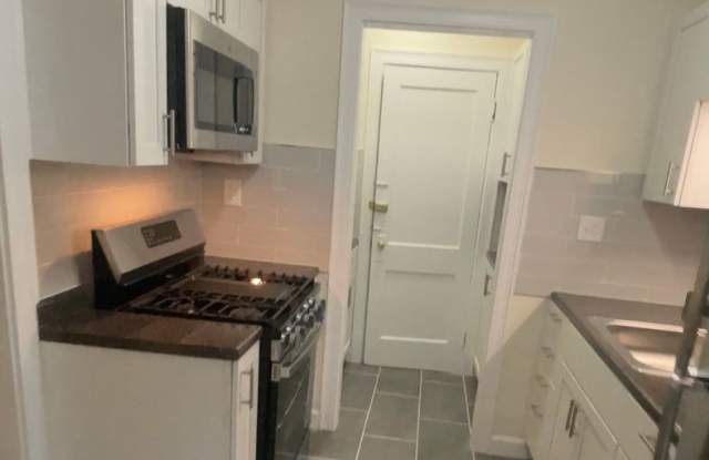 1BD + HEAT  HW * BRIGHTON * Comm  Wash photos photos