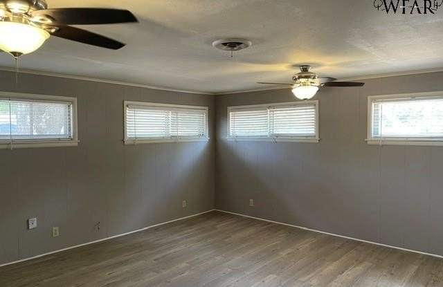 4701 AUGUSTA LANE Gallery 4
