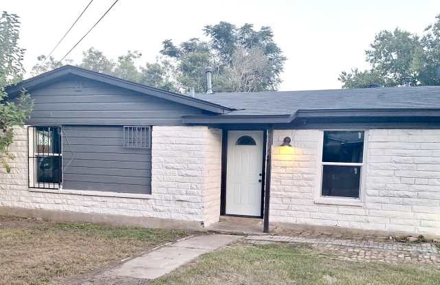 4822 Hemphill Dr - 4822 Hemphill Drive, San Antonio, TX 78228