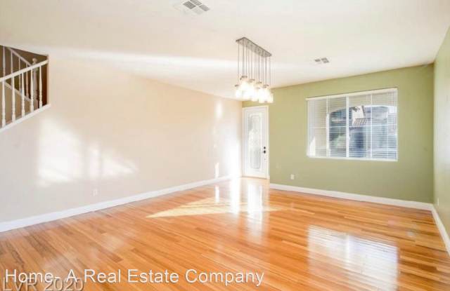 2734 Manteno Court Gallery 4