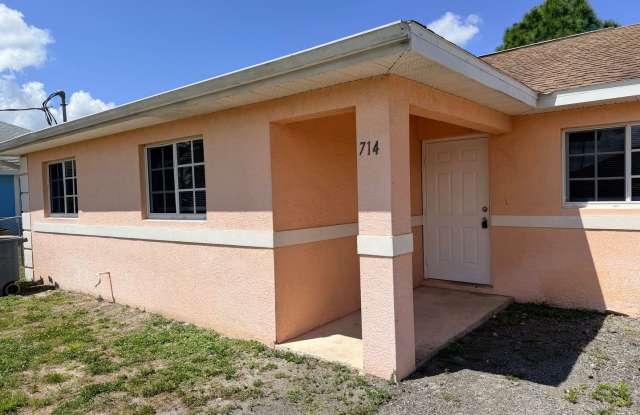 3 Bedroom 2 Bath Duplex photos photos