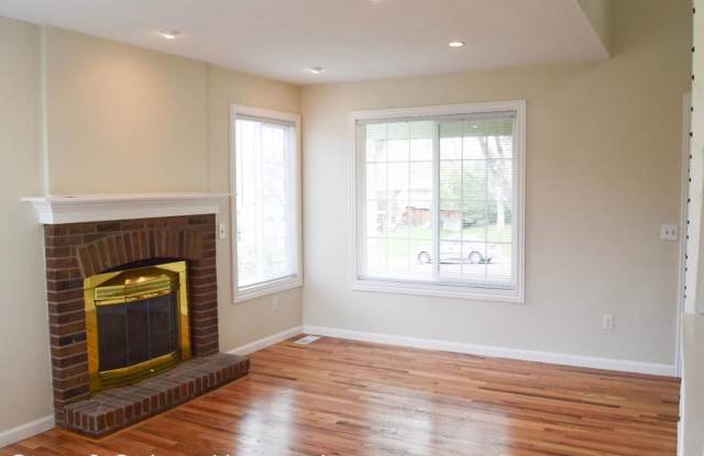 6326 Nassau Court Gallery 3