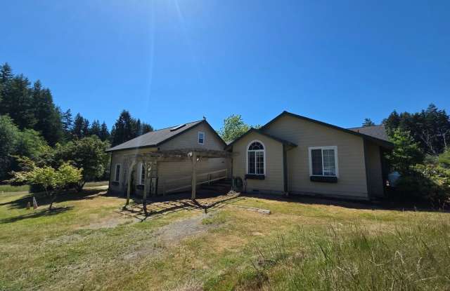 Port Ludlow Farmhouse for Rent, Freshly Updated and Available Now! photos photos Port Ludlow Farmhouse for Rent, Freshly Updated and Available Now! photos photos