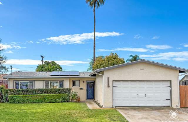 Modern 4-Bedroom Home with Spacious Yard in Prime Clairemont Location photos photos