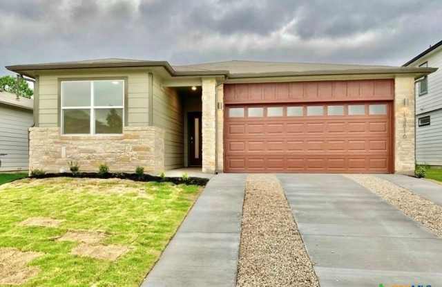 13816 Lubeck Drive Gallery 2